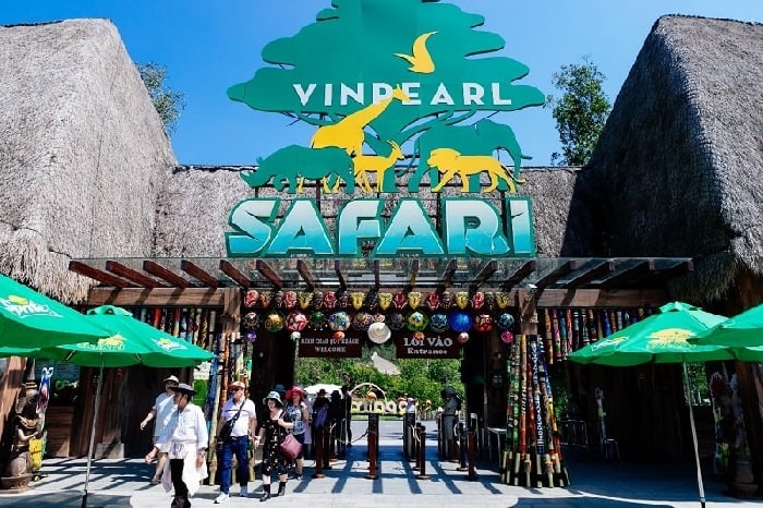 công viên chăm sóc và bảo tồn động vật vinpearl safari phú quốc 1